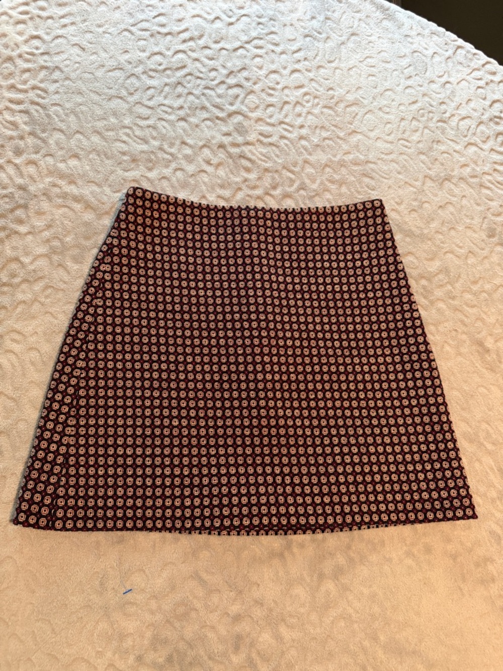 Theory Burgundy Mini Skirt with Cream Dot Geo